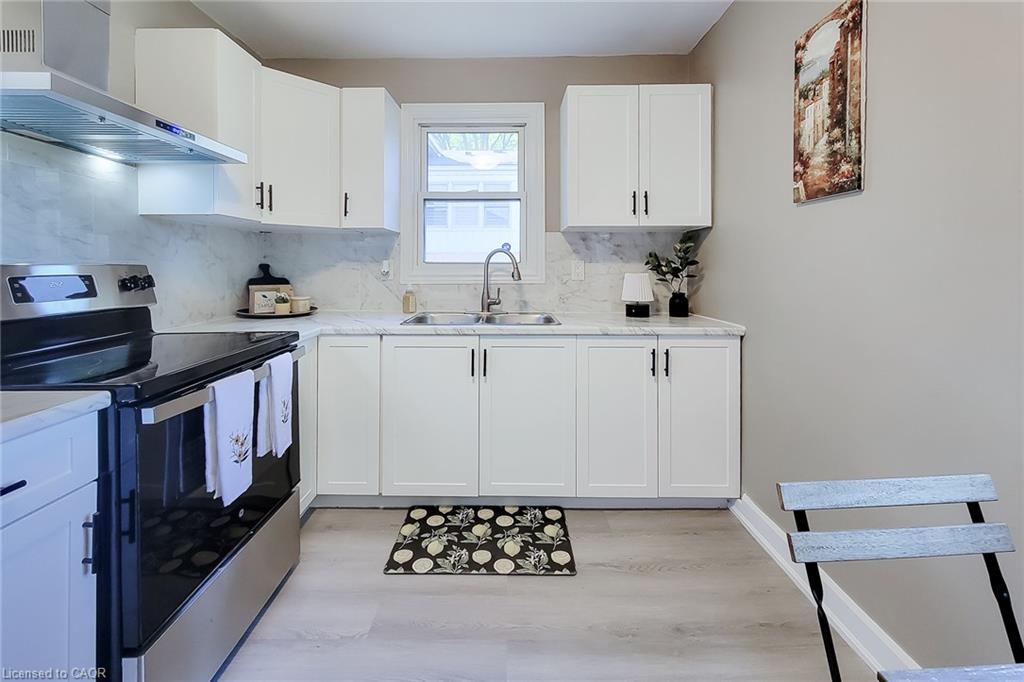 31 Greenhill Avenue Property Photo 18