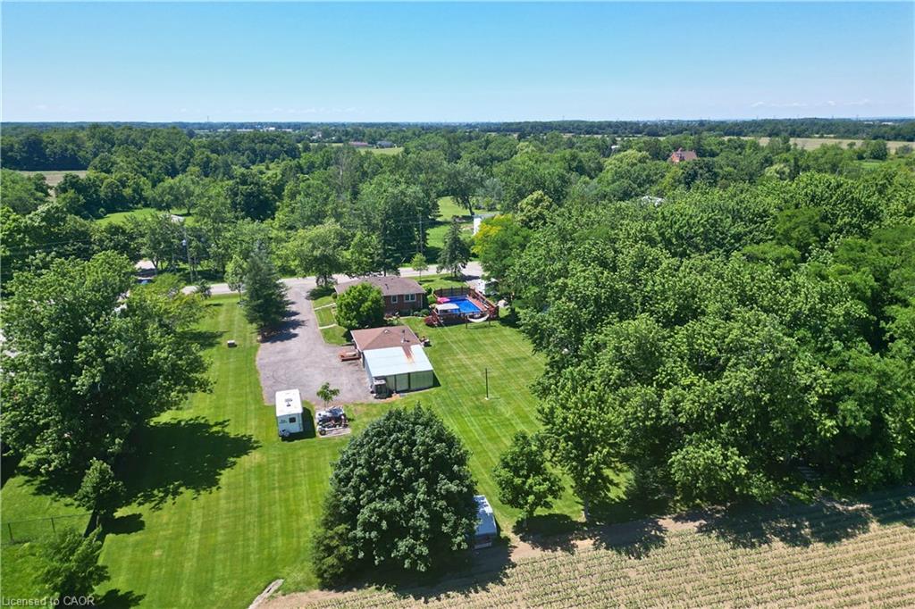 1065 Woodburn Road Property Photo 3
