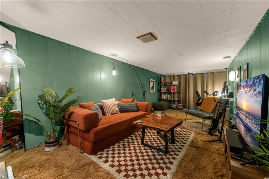 1065 Woodburn Road Property Photo 23