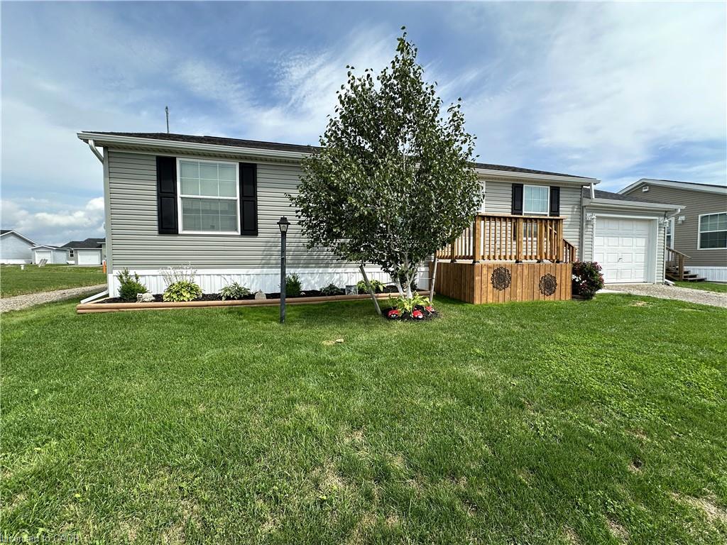14 Copper Beech Drive Property Photo 2
