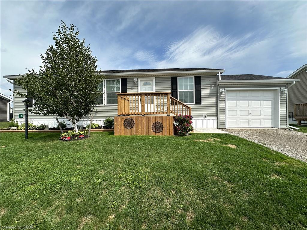 14 Copper Beech Drive Property Photo 4