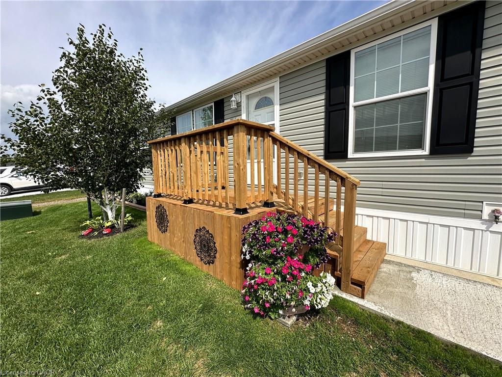 14 Copper Beech Drive Property Photo 6