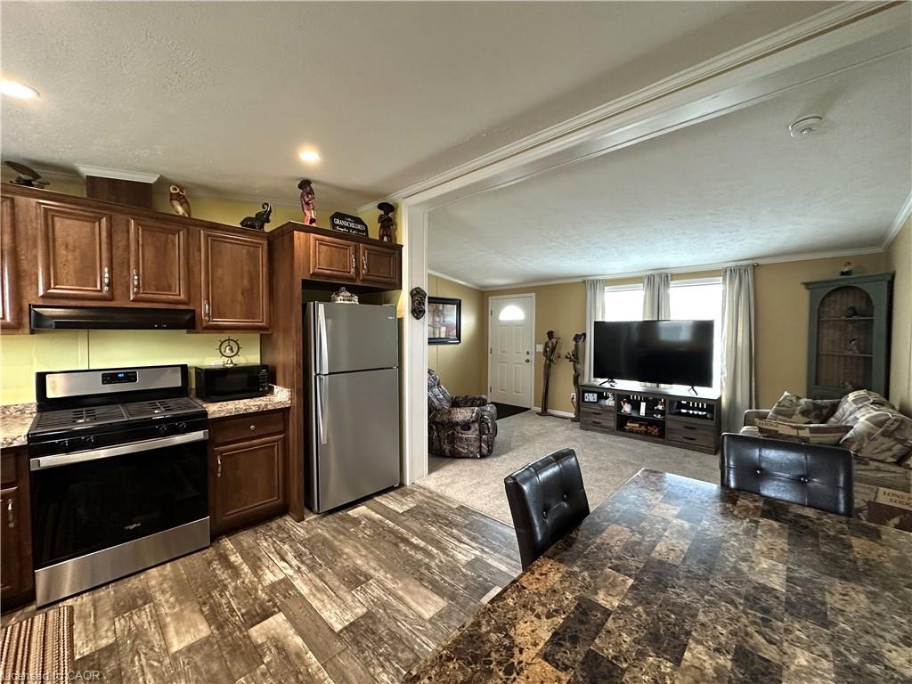 14 Copper Beech Drive Property Photo 17