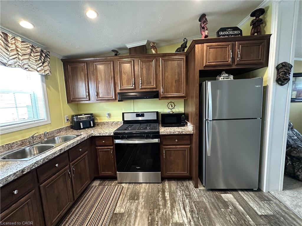 14 Copper Beech Drive Property Photo 18