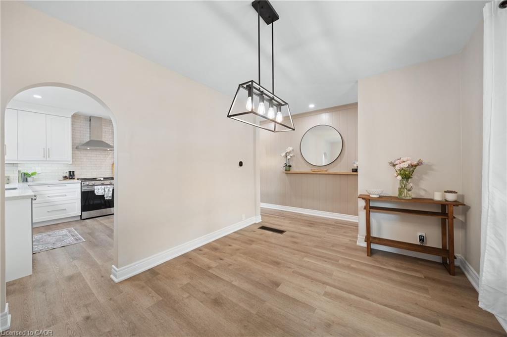80 Sarah Street Property Photo 10