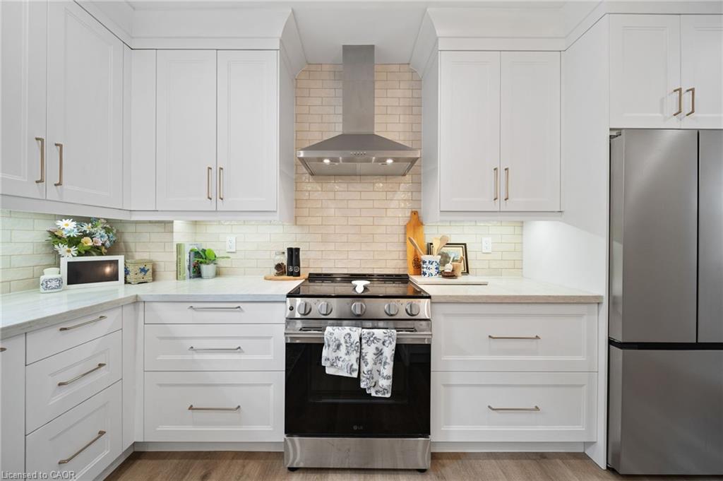 80 Sarah Street Property Photo 14