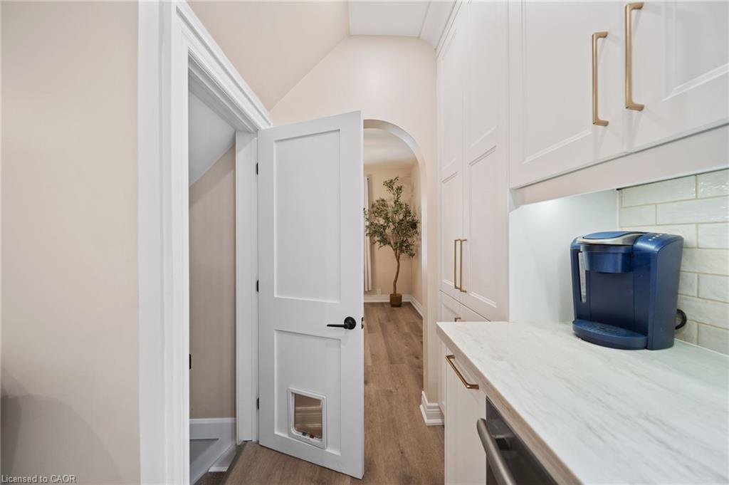 80 Sarah Street Property Photo 28