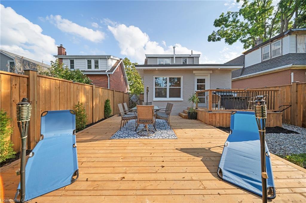 80 Sarah Street Property Photo 36