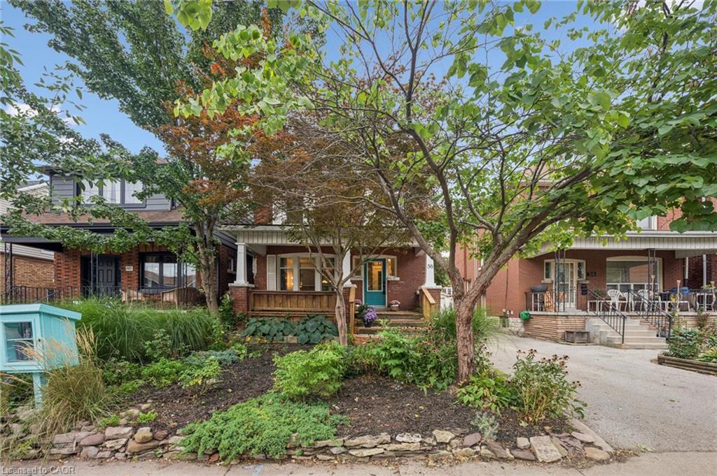 58 Balmoral Avenue N Property Photo 2