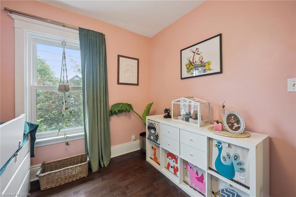 58 Balmoral Avenue N Property Photo 30
