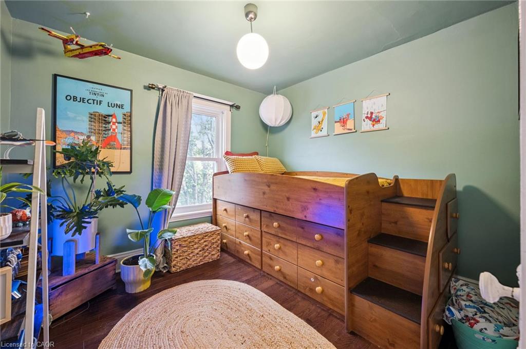 58 Balmoral Avenue N Property Photo 31