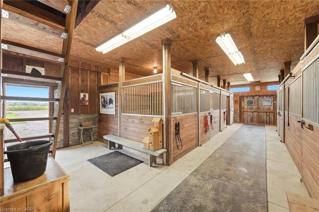 4276 Westbrook Road Property Photo 35