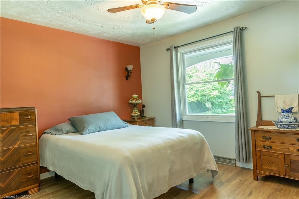 1064 Vittoria Road Property Photo 22