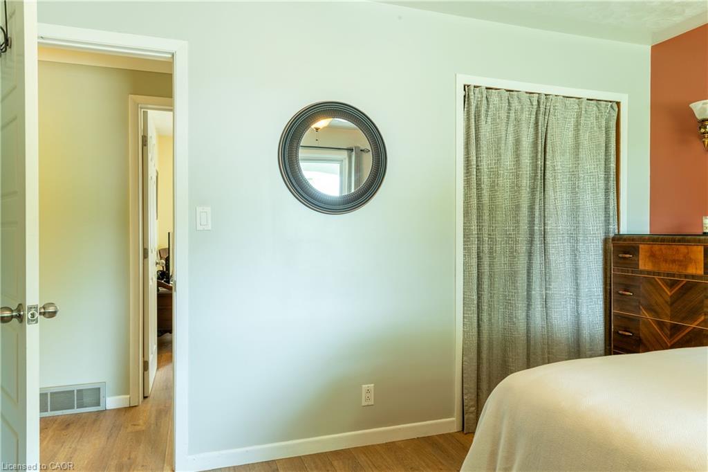 1064 Vittoria Road Property Photo 23