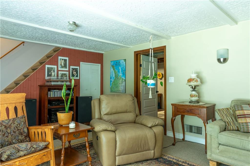 1064 Vittoria Road Property Photo 31