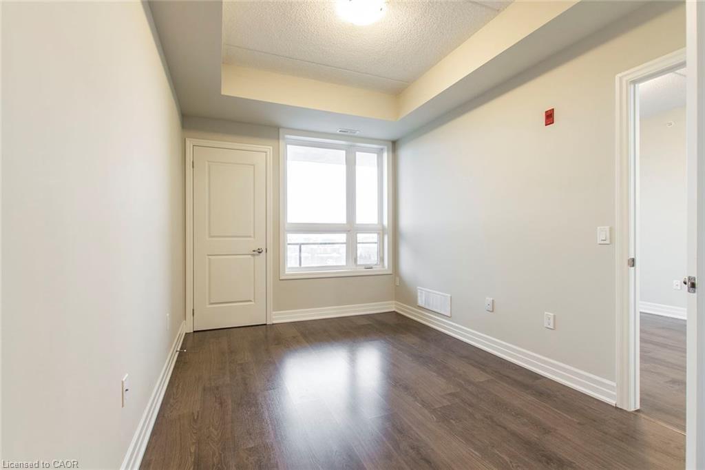 325-630 Sauve Street Property Photo 17