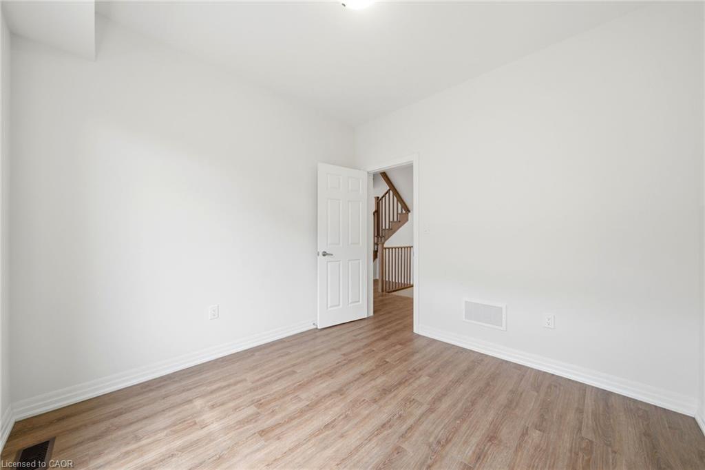 2 George Ellis Drive Property Photo 23