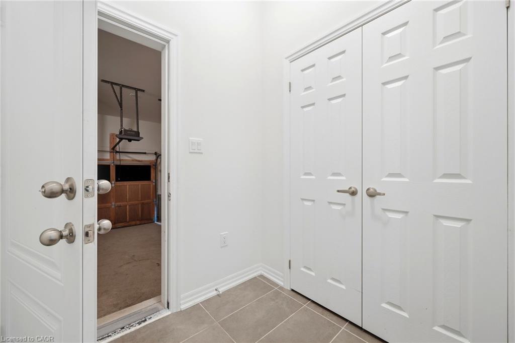 2 George Ellis Drive Property Photo 25
