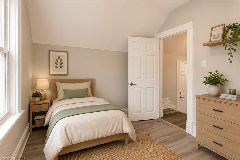 338 Hamilton Road Property Photo 14