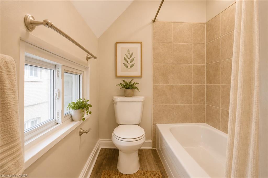 338 Hamilton Road Property Photo 16