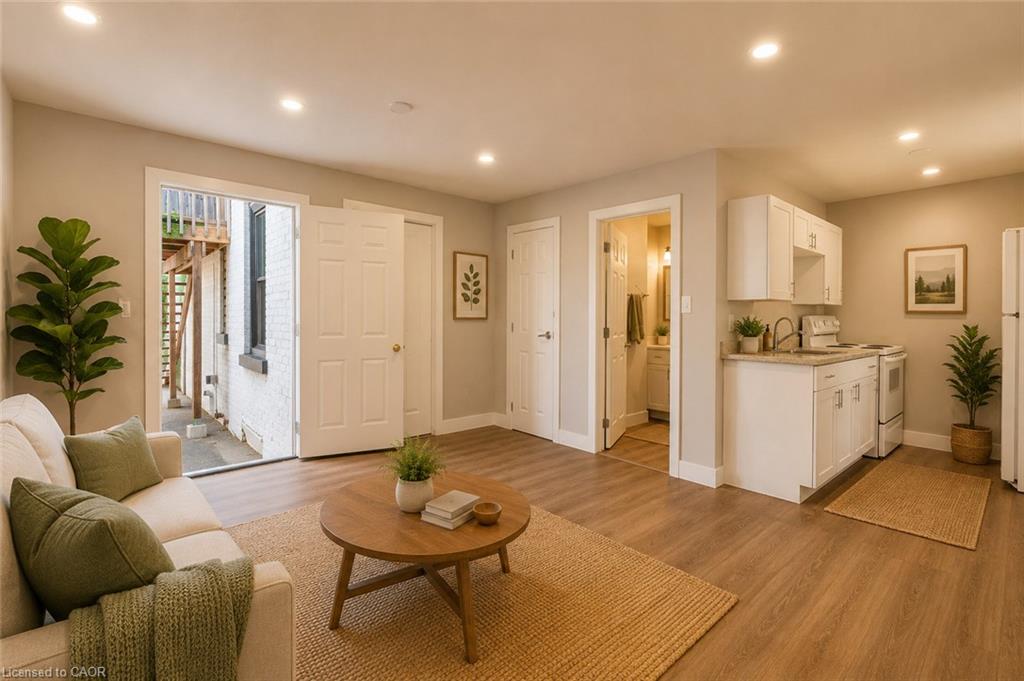 338 Hamilton Road Property Photo 27