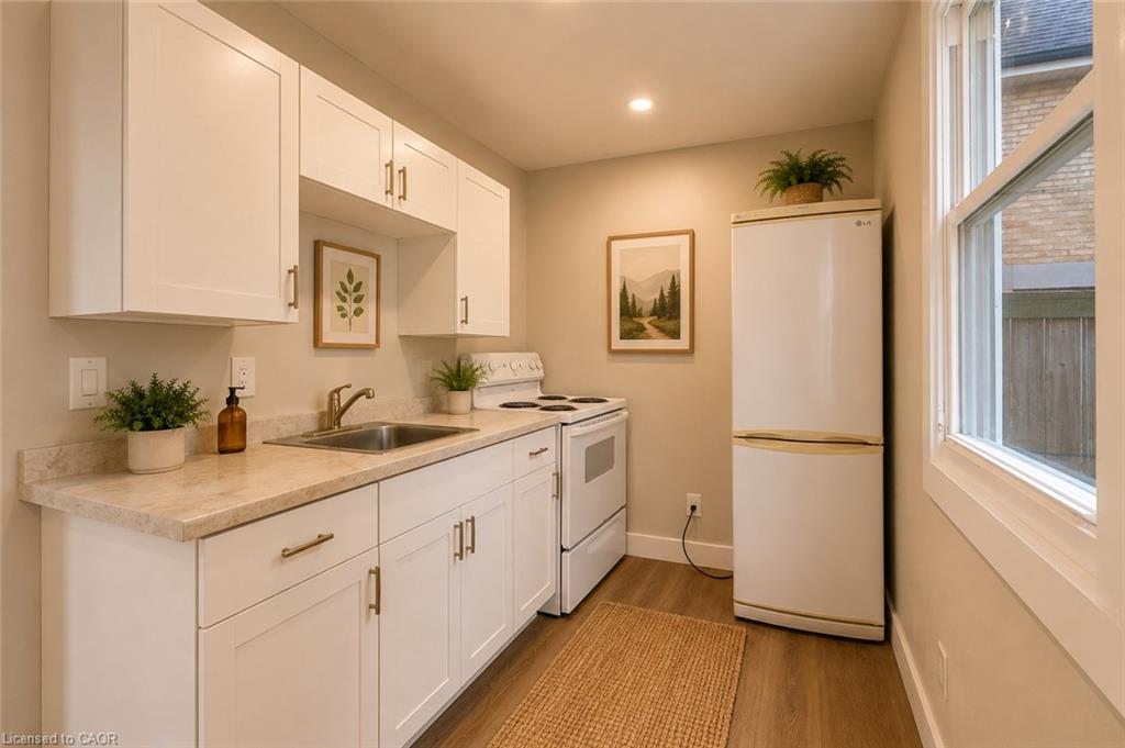 338 Hamilton Road Property Photo 28