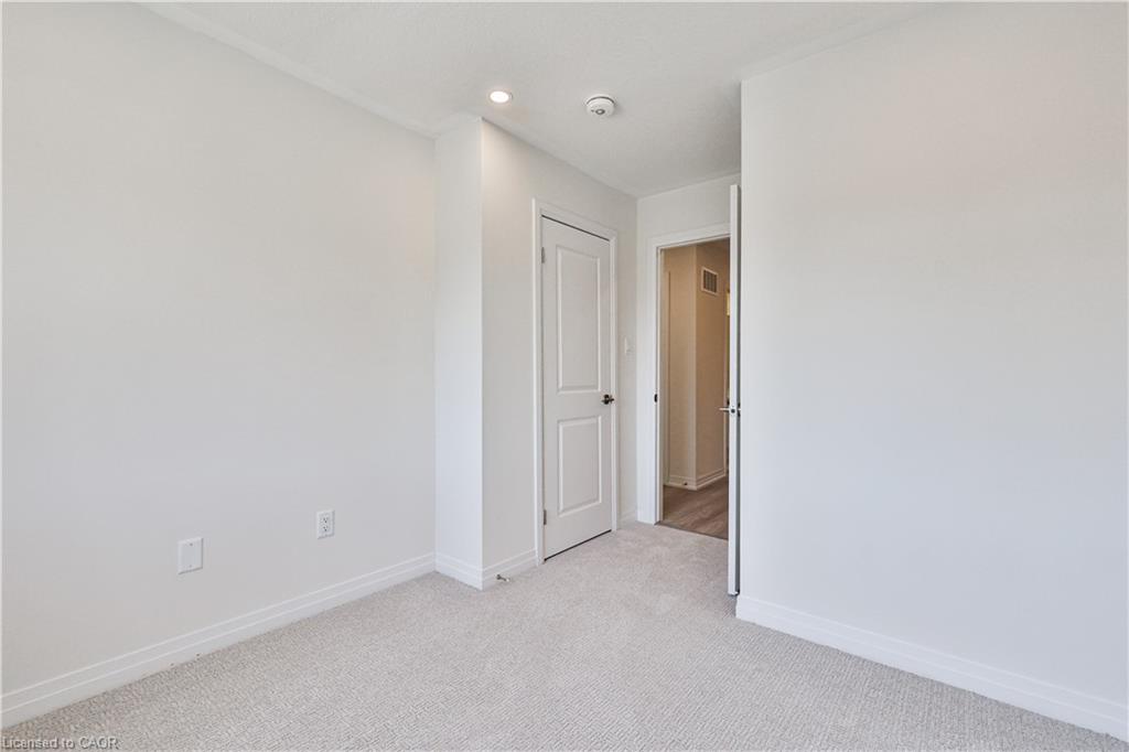 9 Wakeling Drive Property Photo 30