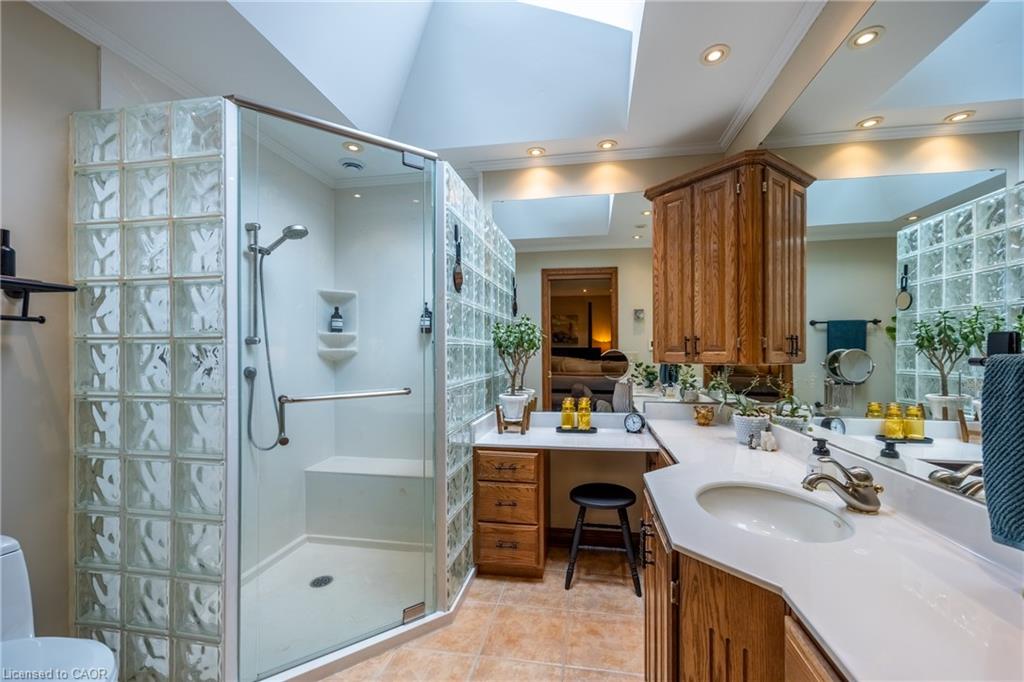 9 Sheridan Boulevard Property Photo 19