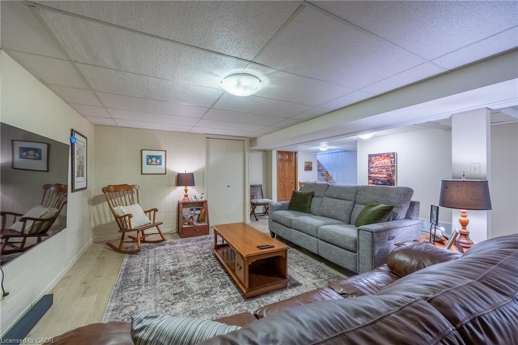 9 Sheridan Boulevard Property Photo 25