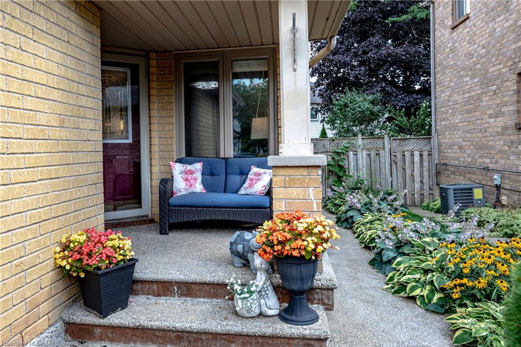 31 Grindstone Way Property Photo 3