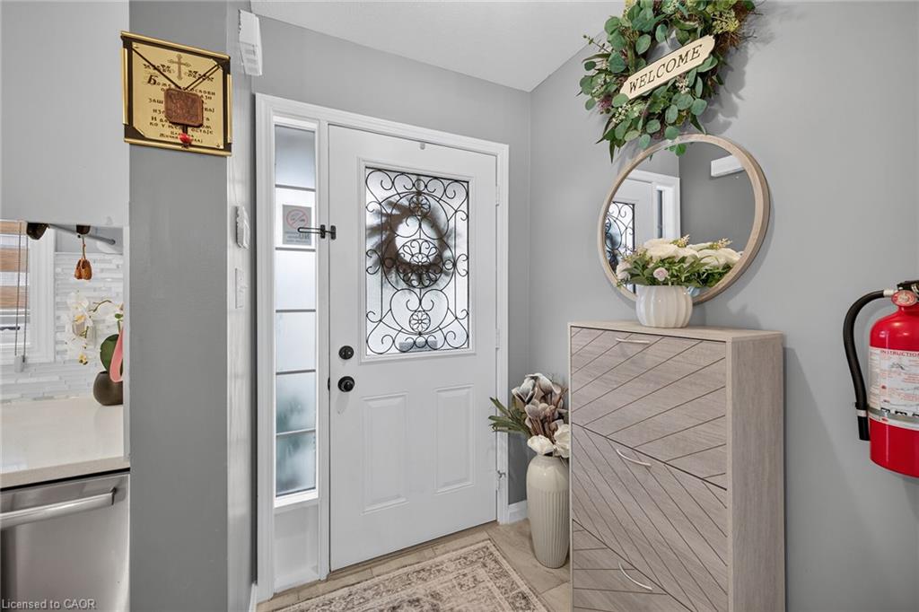 17-1328 Upper Sherman Avenue Property Photo 4