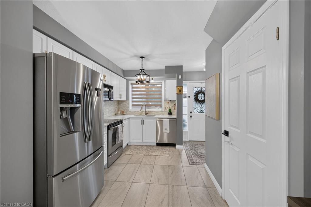 17-1328 Upper Sherman Avenue Property Photo 7