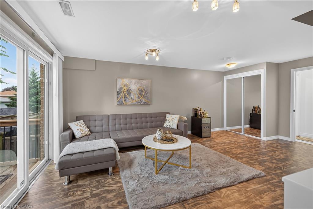 17-1328 Upper Sherman Avenue Property Photo 36