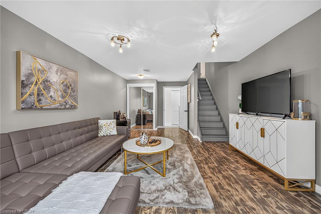 17-1328 Upper Sherman Avenue Property Photo 37