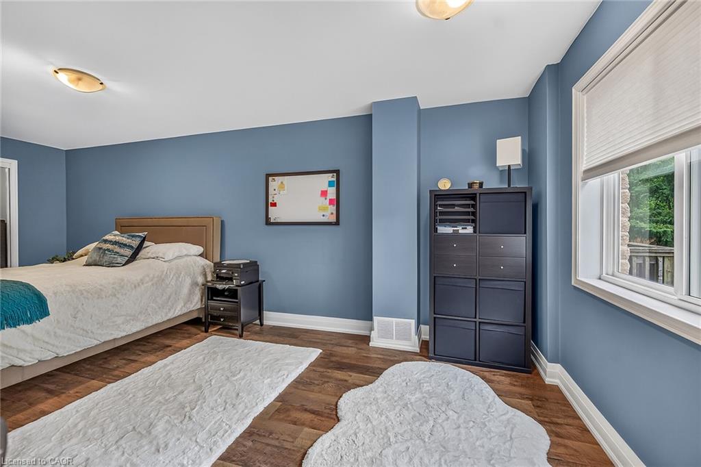 17-1328 Upper Sherman Avenue Property Photo 39
