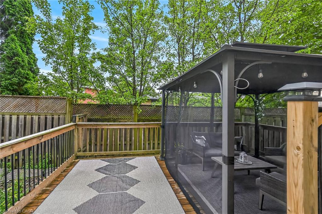 17-1328 Upper Sherman Avenue Property Photo 46