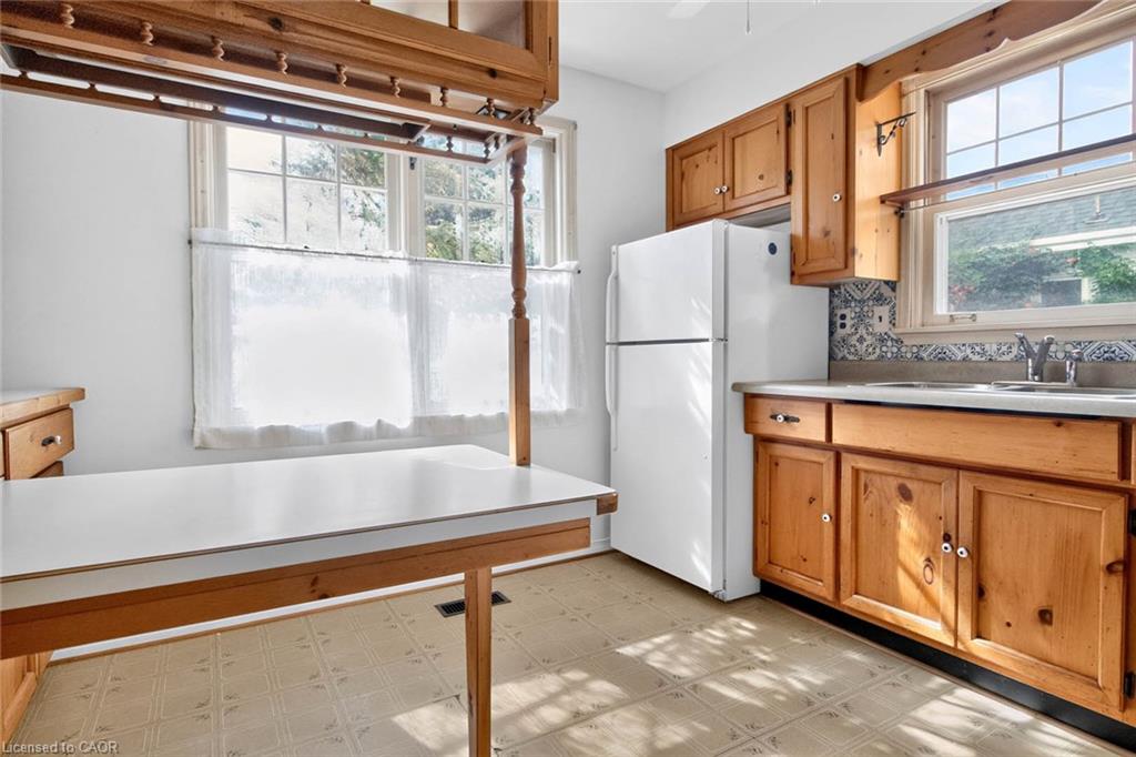 8 Amelia Street Property Photo 8