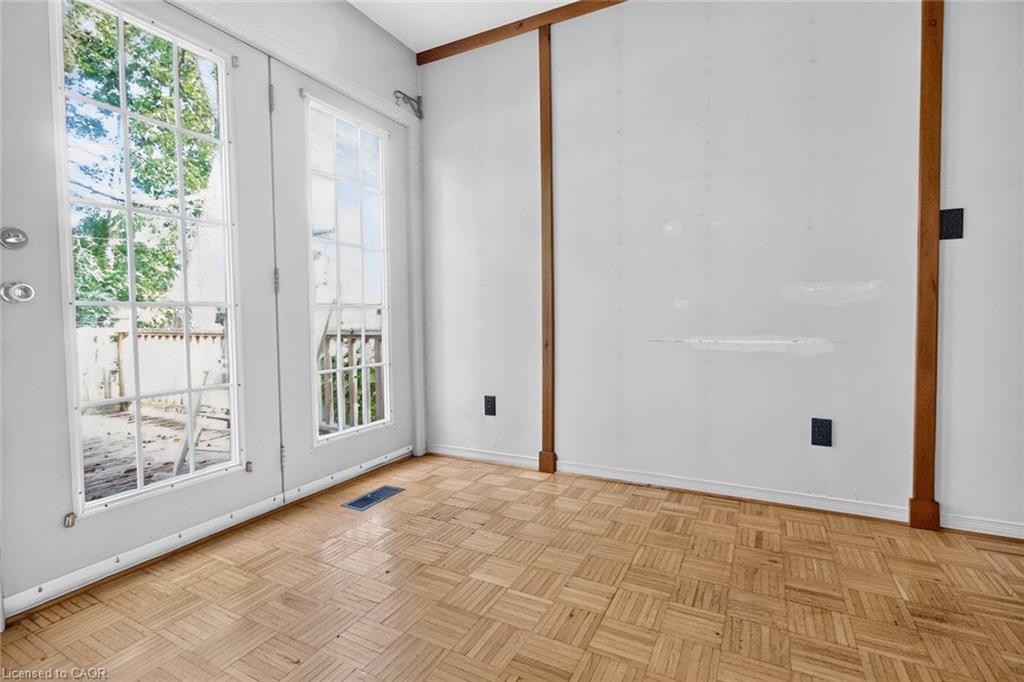 8 Amelia Street Property Photo 12