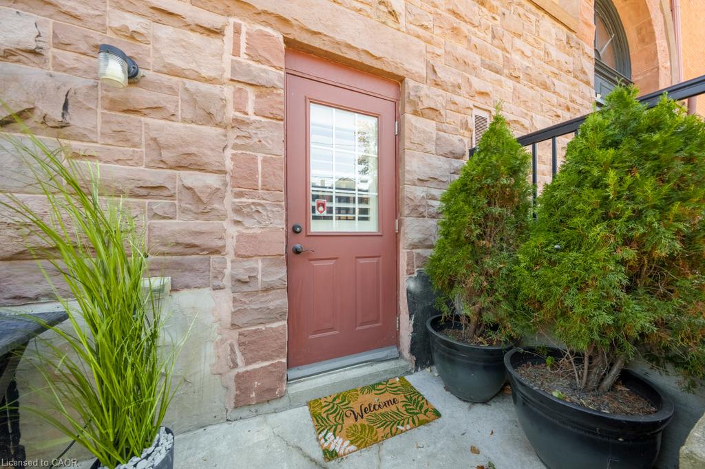 103-200 Stinson Street Property Photo 6