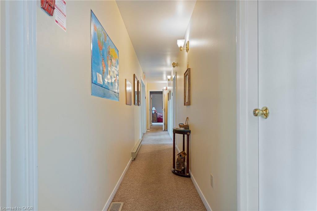 1040 Bay Street Property Photo 24