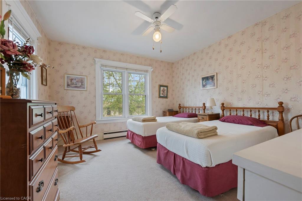 1040 Bay Street Property Photo 35