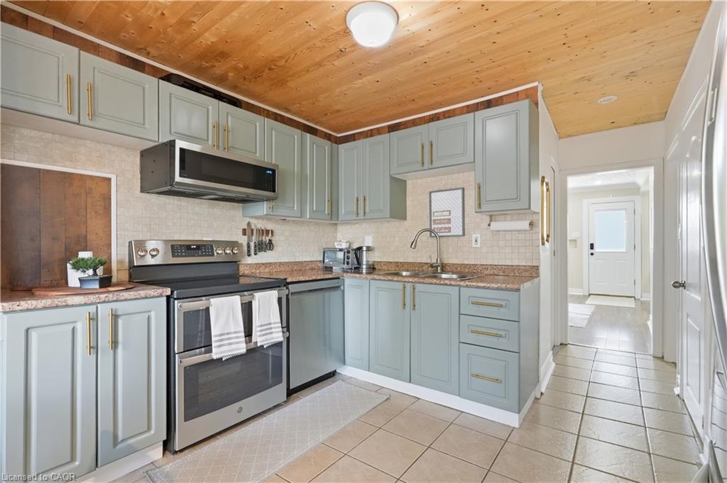 141 Mcanulty Boulevard Property Photo 12