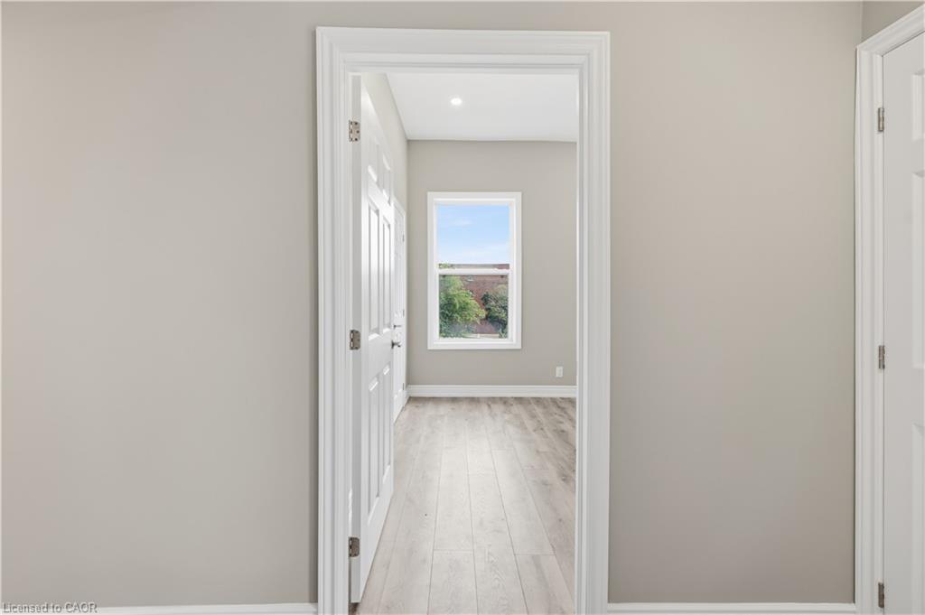 98 Duke Street Property Photo 7