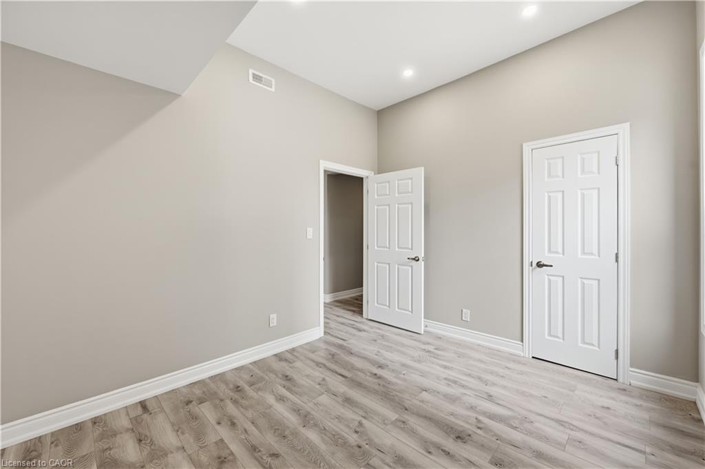 98 Duke Street Property Photo 15