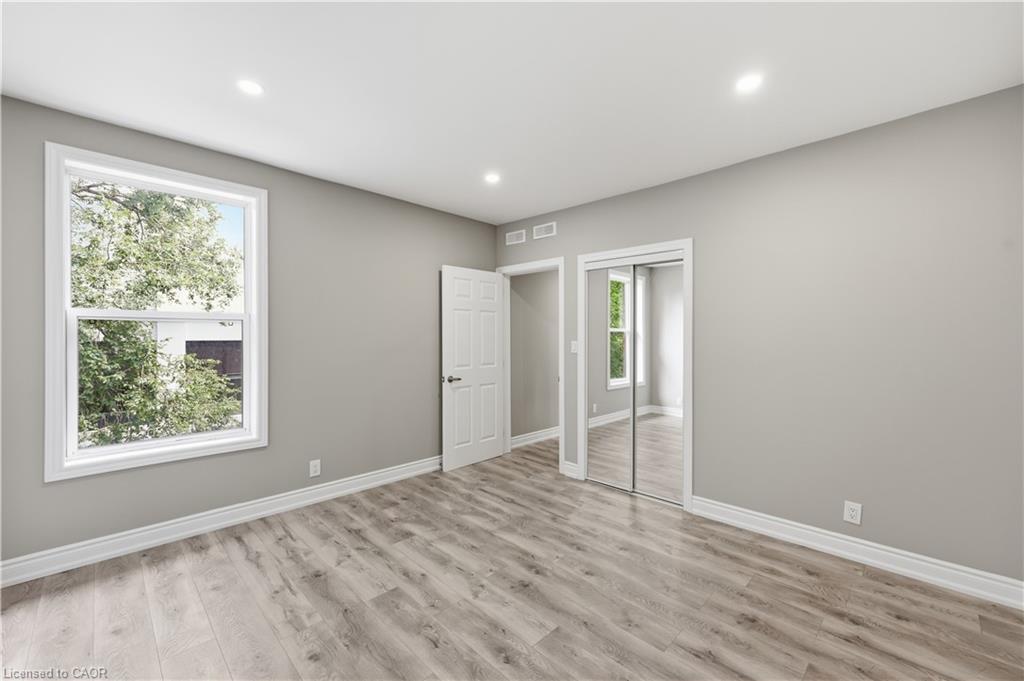 98 Duke Street Property Photo 18