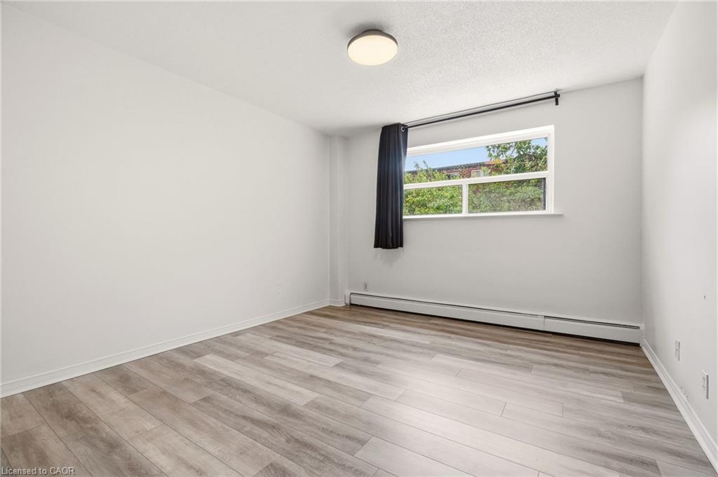 201-2411 New Street Property Photo 18