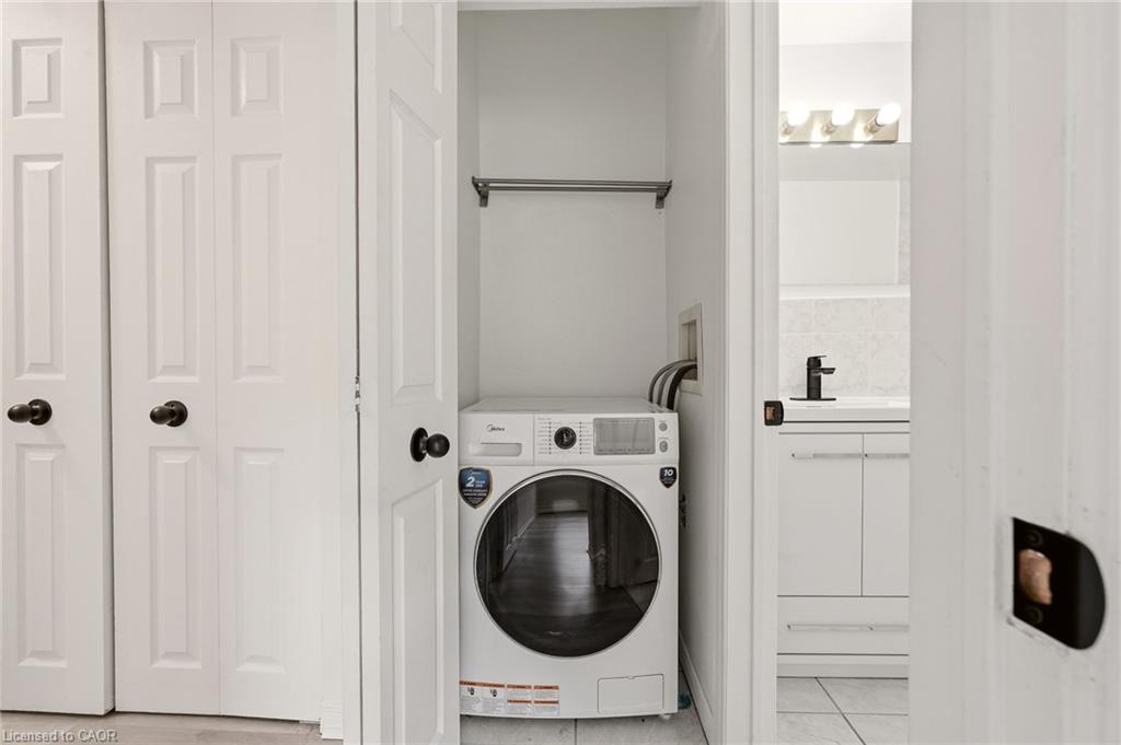 201-2411 New Street Property Photo 24
