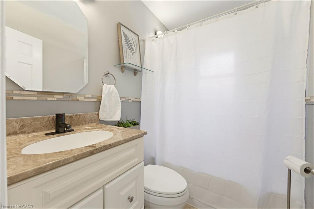17 Broadmore Avenue Property Photo 13