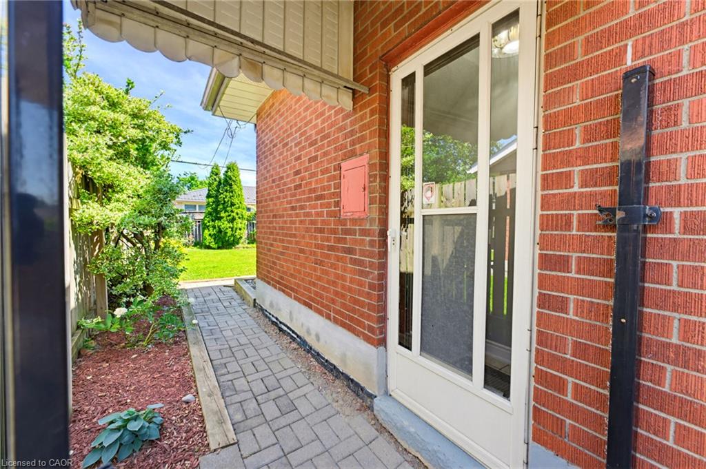 17 Broadmore Avenue Property Photo 17