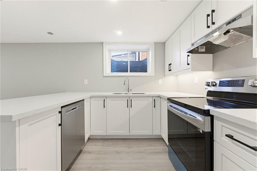 17 Broadmore Avenue Property Photo 23
